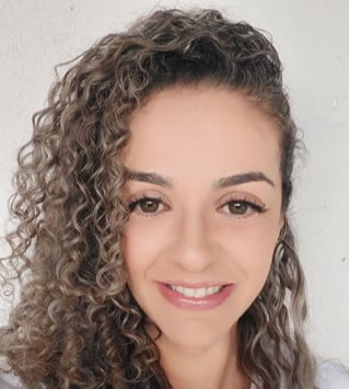 Profa. joana Saturnino